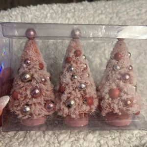 Pink bottle brush tree - set of 3